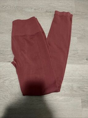 alphalete leggings